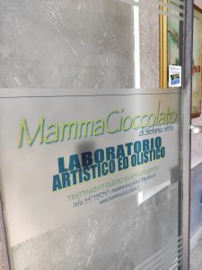 Stefania MammaCioccolato Serra, laboratorio artistico ed olistico